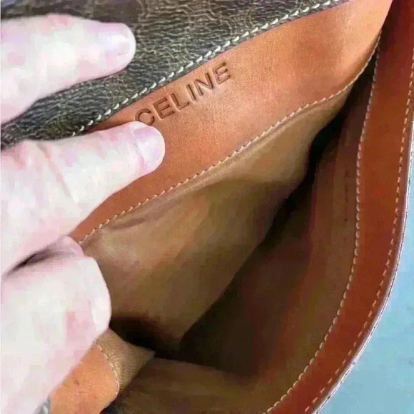 Celine Macadam vintage leather top handle bag. Great condition - gold hardware - Picture 4 of 16